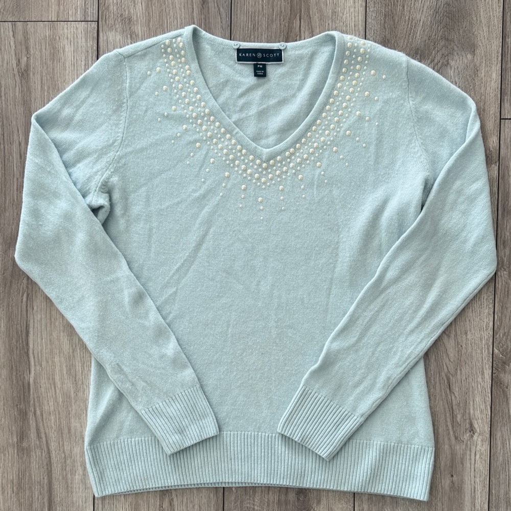 Karen Scott Women's Soft Blue V-Neck Sweater with Pearl Detailsā